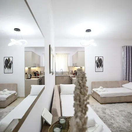 Lefkada Deluxe Nydri (Lefkada)