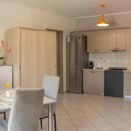 Premium Private Parking - Luxury Living Lefkada Νυδρί